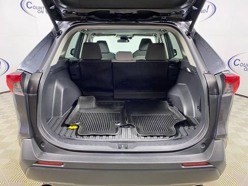 Used 2025 Toyota RAV4 XLE image 6