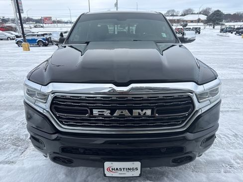 Used 2019 RAM 1500 Limited w/ Off Road Group image 9