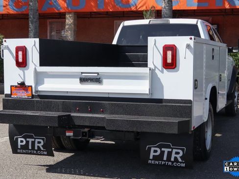 Used 2022 RAM 5500 Tradesman w/ Max Tow Package AWD/4WD image 10