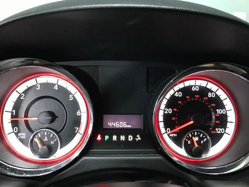 Used 2016 Dodge Grand Caravan SE w/ Quick Order Package 29E SE FWD image 22