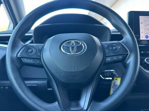 Used 2024 Toyota Corolla LE image 20