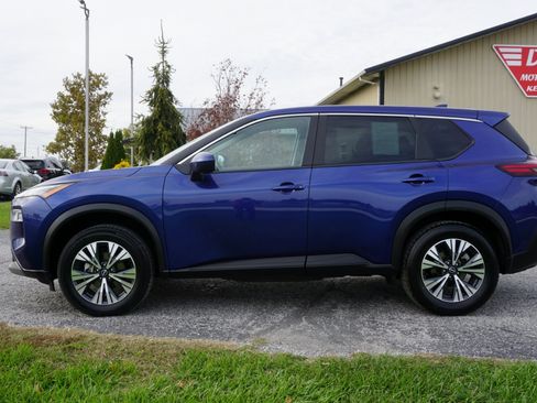 Used 2023 Nissan Rogue SV image 26