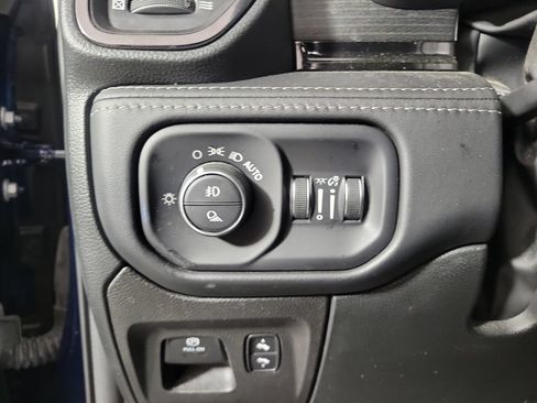 Used 2022 RAM 1500 Limited RWD image 14