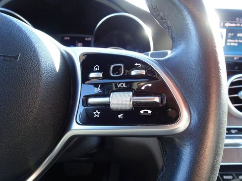 Used 2019 Mercedes-Benz C 300 4MATIC Sedan image 25