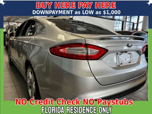 Used 2013 Ford Fusion SE FWD image 5