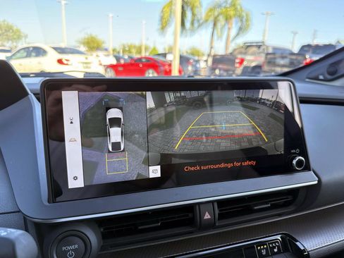 Used 2025 Toyota Prius Limited w/ Limited Premium Package image 26