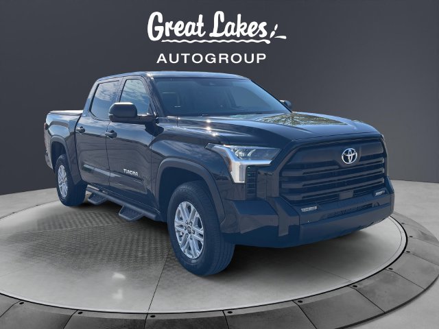 Used 2024 Toyota Tundra SR5 w/ SR5 Convenience Package AWD/4WD image 8