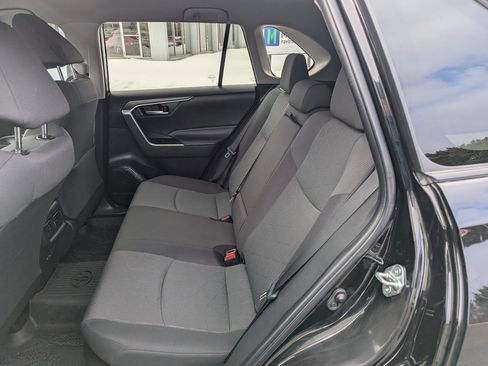 Used 2023 Toyota RAV4 AWD Hybrid image 18