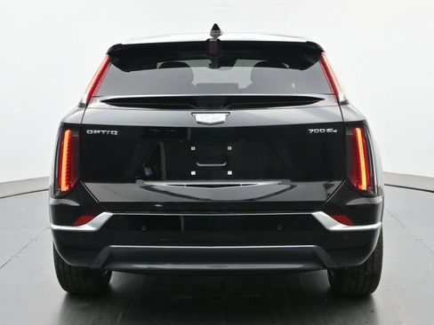 New 2026 Cadillac Optiq Luxury 2 AWD/4WD image 4