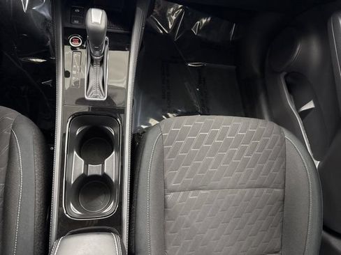 Used 2023 Nissan Kicks SV FWD image 33