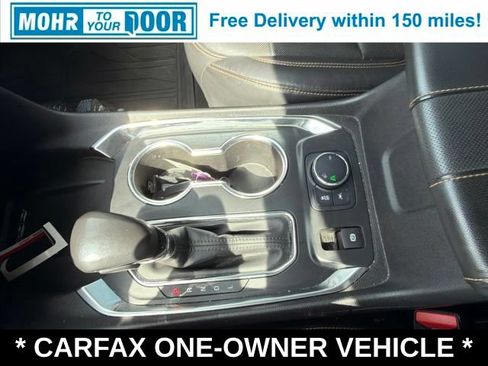 Used 2021 Chevrolet Traverse Premier w/ Redline Edition FWD image 26