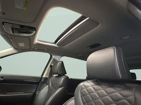 Used 2021 Hyundai Palisade Limited w/ Winter Package image 12