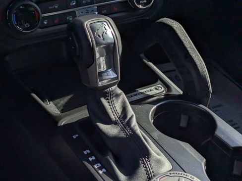 New 2025 Ford Bronco Badlands image 64