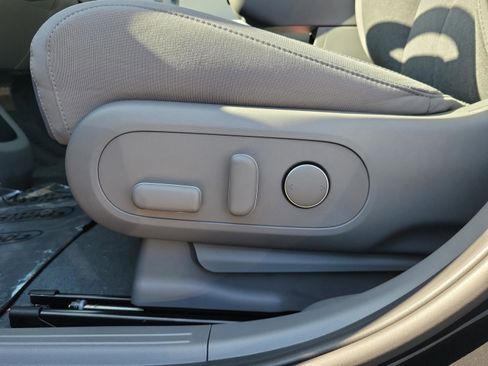 New 2026 Hyundai Ioniq 5 SE image 19