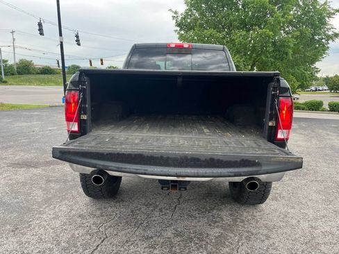 Used 2016 RAM 1500 Big Horn AWD/4WD image 11