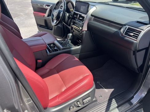 Used 2023 Lexus GX 460 Premium w/ Premium Package AWD/4WD image 35