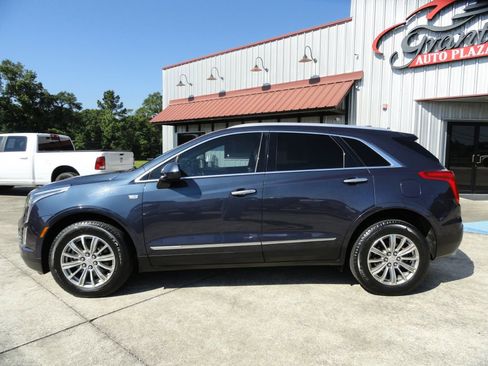 Used 2019 Cadillac XT5 Luxury FWD image 3