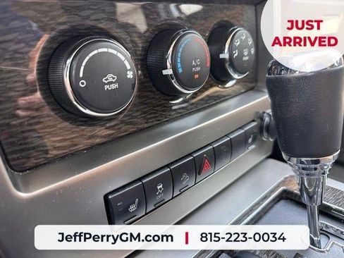 Used 2011 Jeep Liberty Limited AWD/4WD image 18