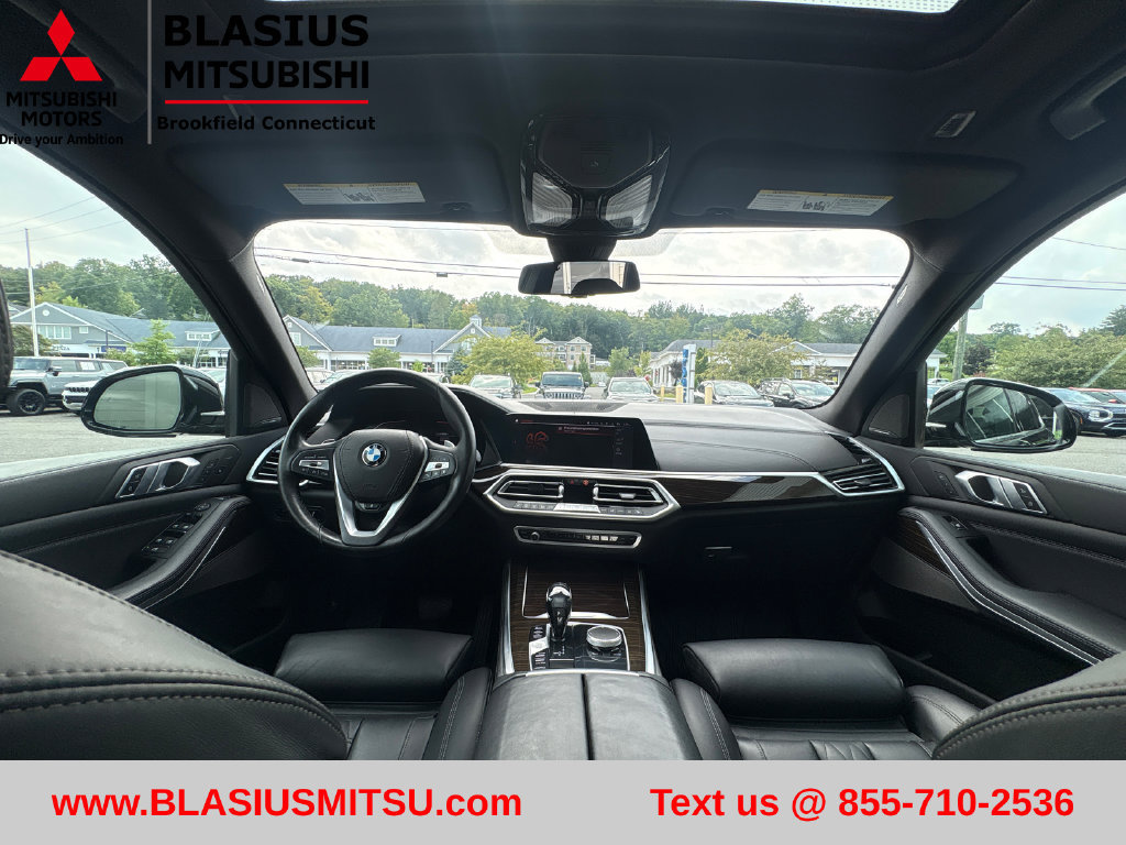 Used 2020 BMW X5 xDrive50i w/ Executive Package AWD/4WD image 33