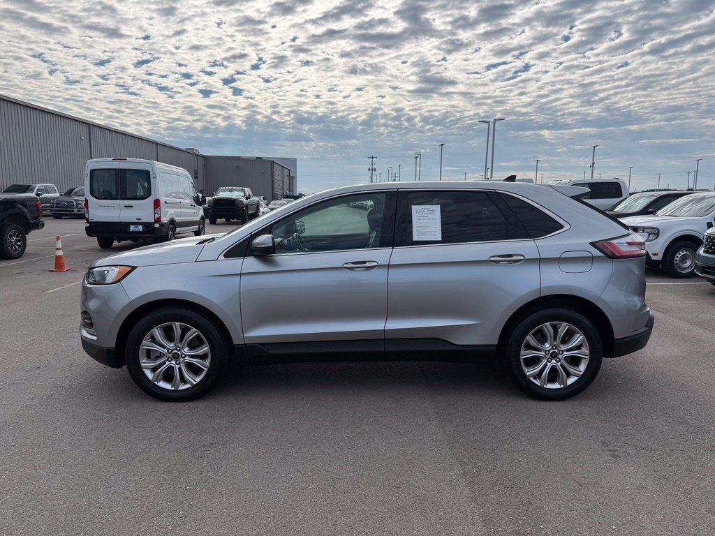 Used 2023 Ford Edge Titanium AWD/4WD image 38