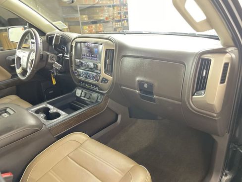 Used 2017 GMC Sierra 1500 Denali w/ Denali Ultimate Package image 27