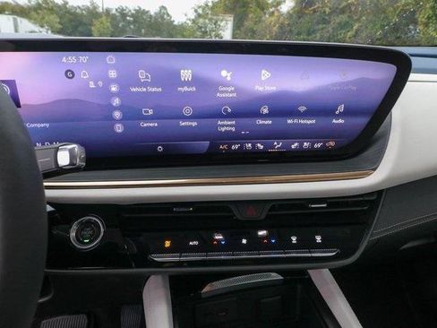 New 2026 Buick Envision Avenir image 18