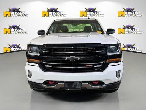 Used 2018 Chevrolet Silverado 1500 LT w/ Redline Edition AWD/4WD image 2