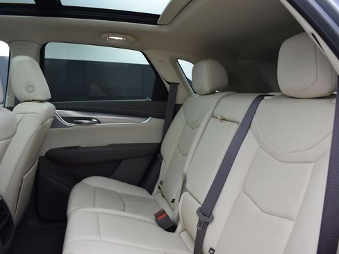 Certified 2024 Cadillac XT5 Premium Luxury AWD/4WD image 27