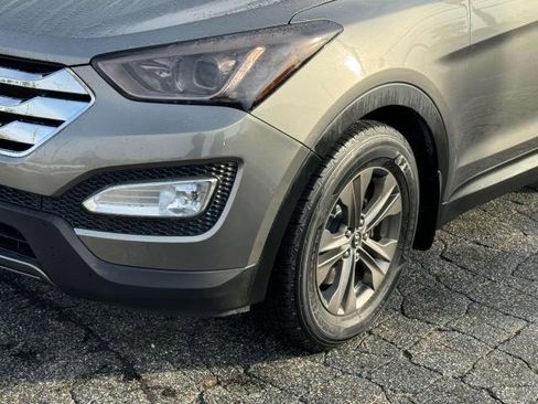 Used 2013 Hyundai Santa Fe Sport w/ Popular Equipment Pkg image 8