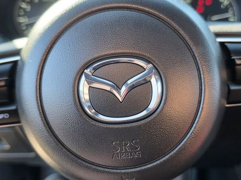 Certified 2025 MAZDA MAZDA3 2.5 S Hatchback w/ Premium Pkg image 20