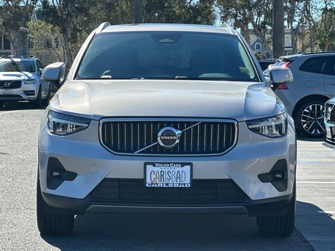 Certified 2023 Volvo XC40 B5 Plus w/ Protection Package Premier image 9