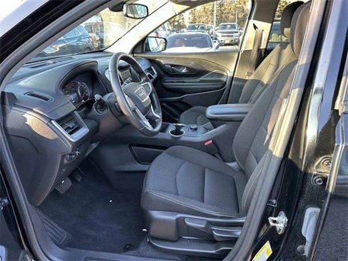 Certified 2024 GMC Terrain SLE image 18