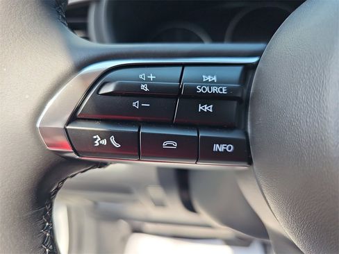 New 2025 MAZDA CX-30 AWD 2.5 S w/ Select Sport Pkg image 16