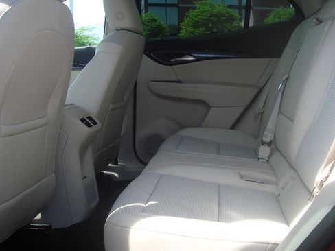 Certified 2022 Buick Envision Preferred AWD/4WD image 15
