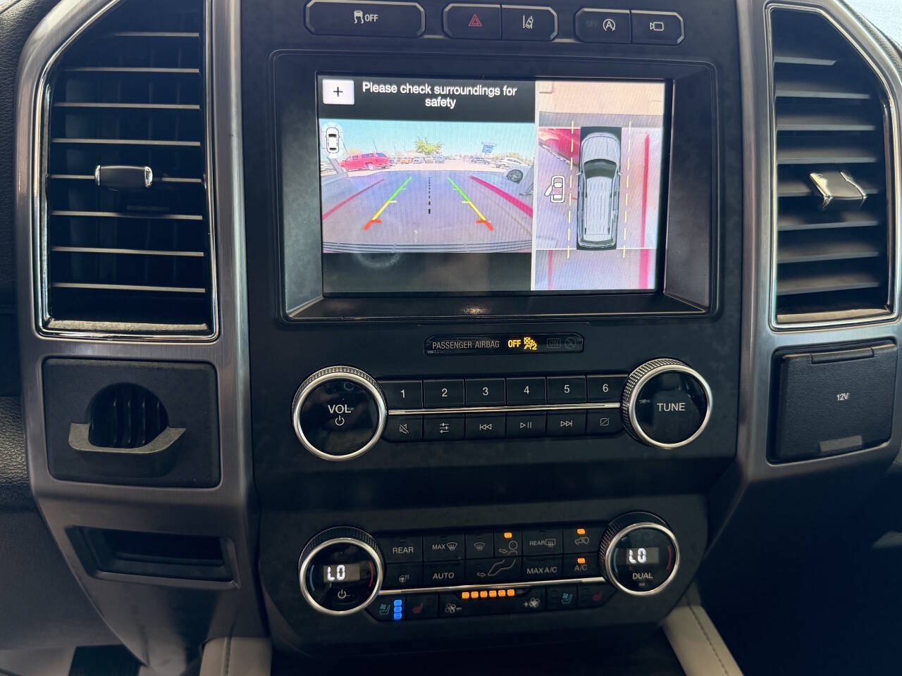 Used 2019 Ford Expedition Max Platinum RWD image 10