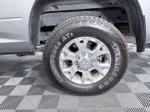 Used 2024 RAM 2500 Laramie w/ Safety Group image 28