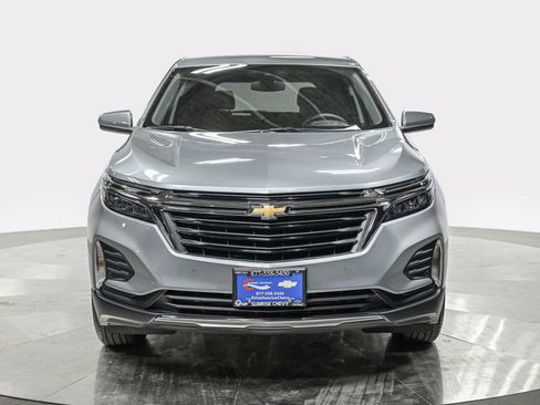 Used 2024 Chevrolet Equinox LT w/ LPO, Floor Liner Package AWD/4WD image 10