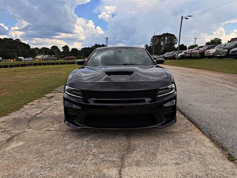 Used 2018 Dodge Charger R/T Scat Pack RWD image 2