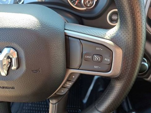 Used 2024 RAM 2500 Tradesman w/ Chrome Appearance Group image 21