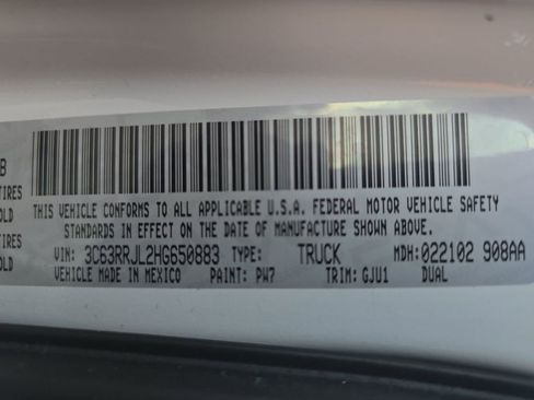 Used 2017 RAM 3500 Laramie image 18