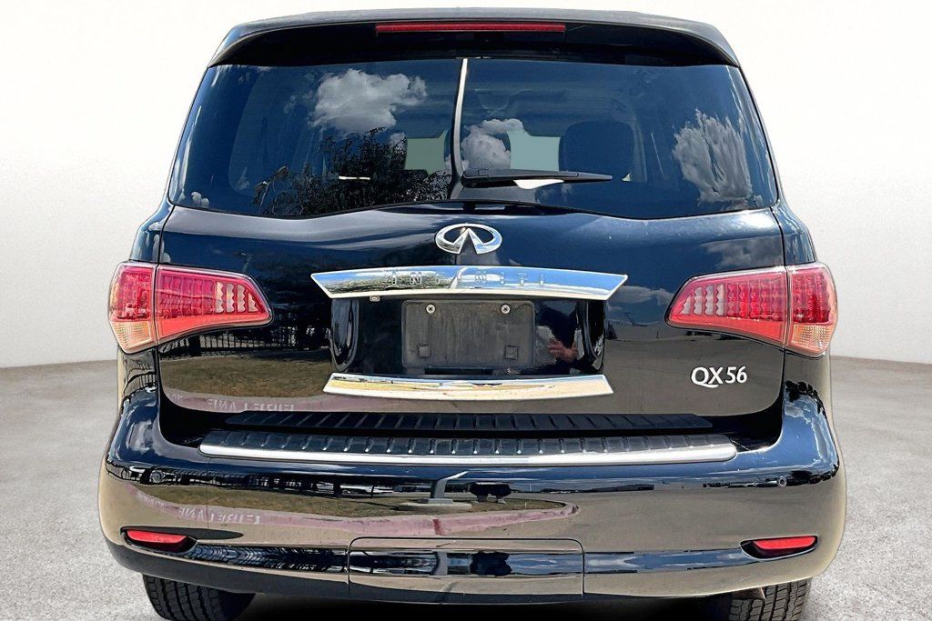 Used 2011 INFINITI QX56 2WD w/ Theater Pkg image 4