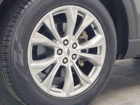 Used 2020 Ford Explorer XLT w/ Equipment Group 202A image 31