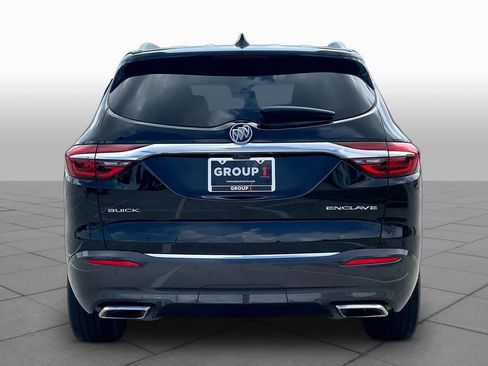 Used 2018 Buick Enclave Avenir w/ Avenir Technology Package FWD image 5
