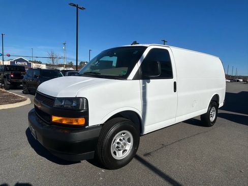 New 2025 Chevrolet Express 2500 RWD image 11