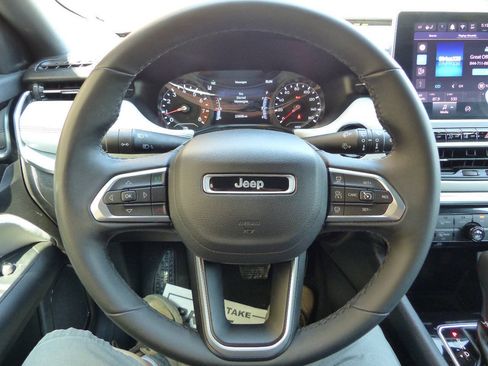 Used 2024 Jeep Compass Limited AWD/4WD image 44