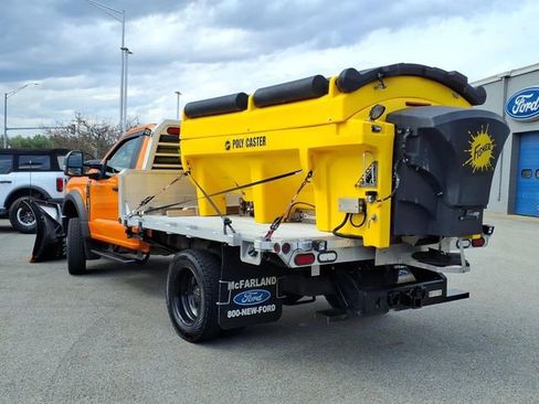 Used 2024 Ford F550 4x4 Regular Cab Super Duty image 3