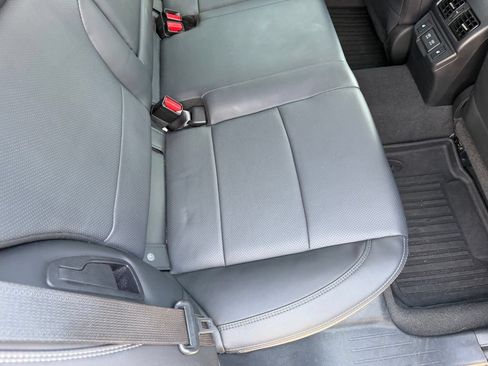 Used 2019 Subaru Outback 2.5i Limited w/ Popular Package #2 AWD/4WD image 19