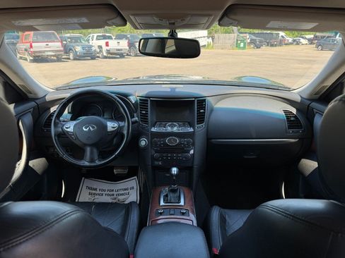 Used 2012 INFINITI FX35 AWD w/ Premium Pkg image 21