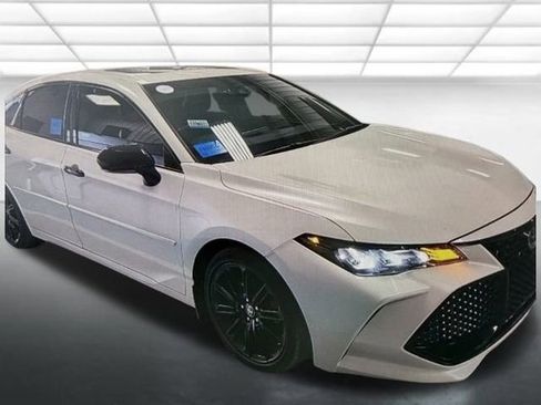 Used 2021 Toyota Avalon XSE w/ Carpet Mat Package (TMS) image 1
