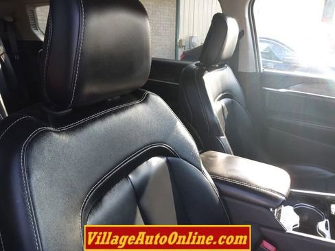 Used 2021 Jeep Grand Cherokee L Limited image 28